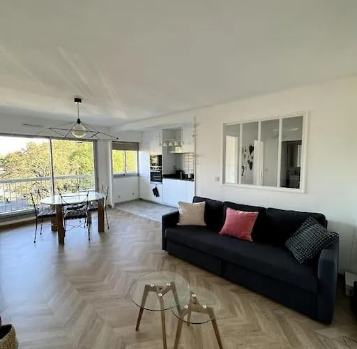 Appartement Neuf Avec Balcon Et Parking Prive
