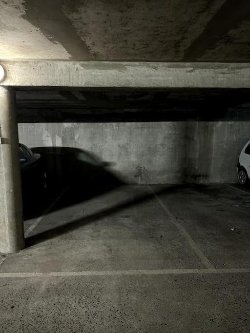 Neuf Avec Balcon Et Parking Prive Caen